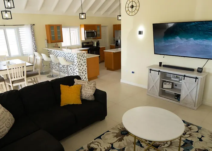 Coastal Haven In Richmond Estate - Your Tropical Oasis Villa Ocho Rios